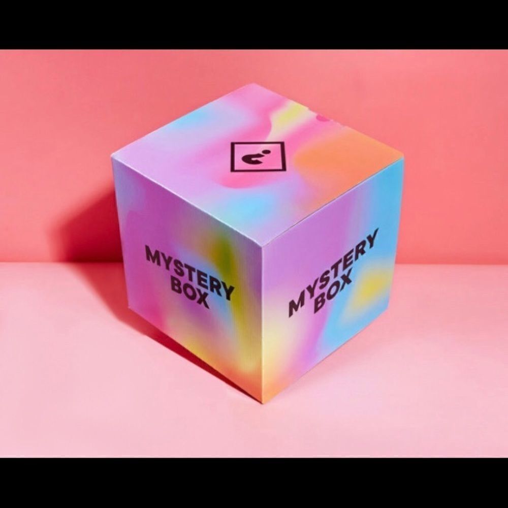 $300 Value Mystery Box  for Resell or Personalize - Picture 4 of 5
